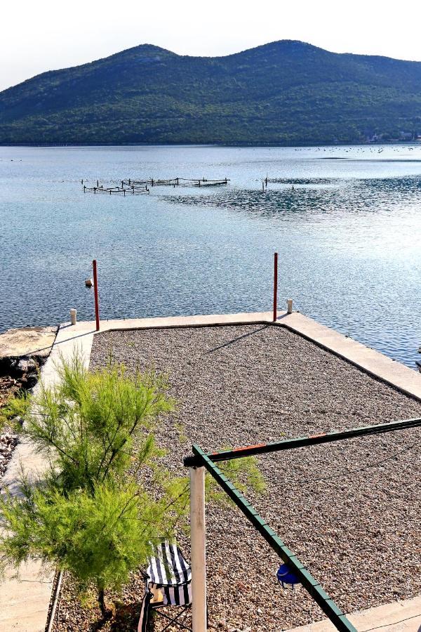 Apartments By The Sea Zuronja, Peljesac - 10137 Brijesta Экстерьер фото