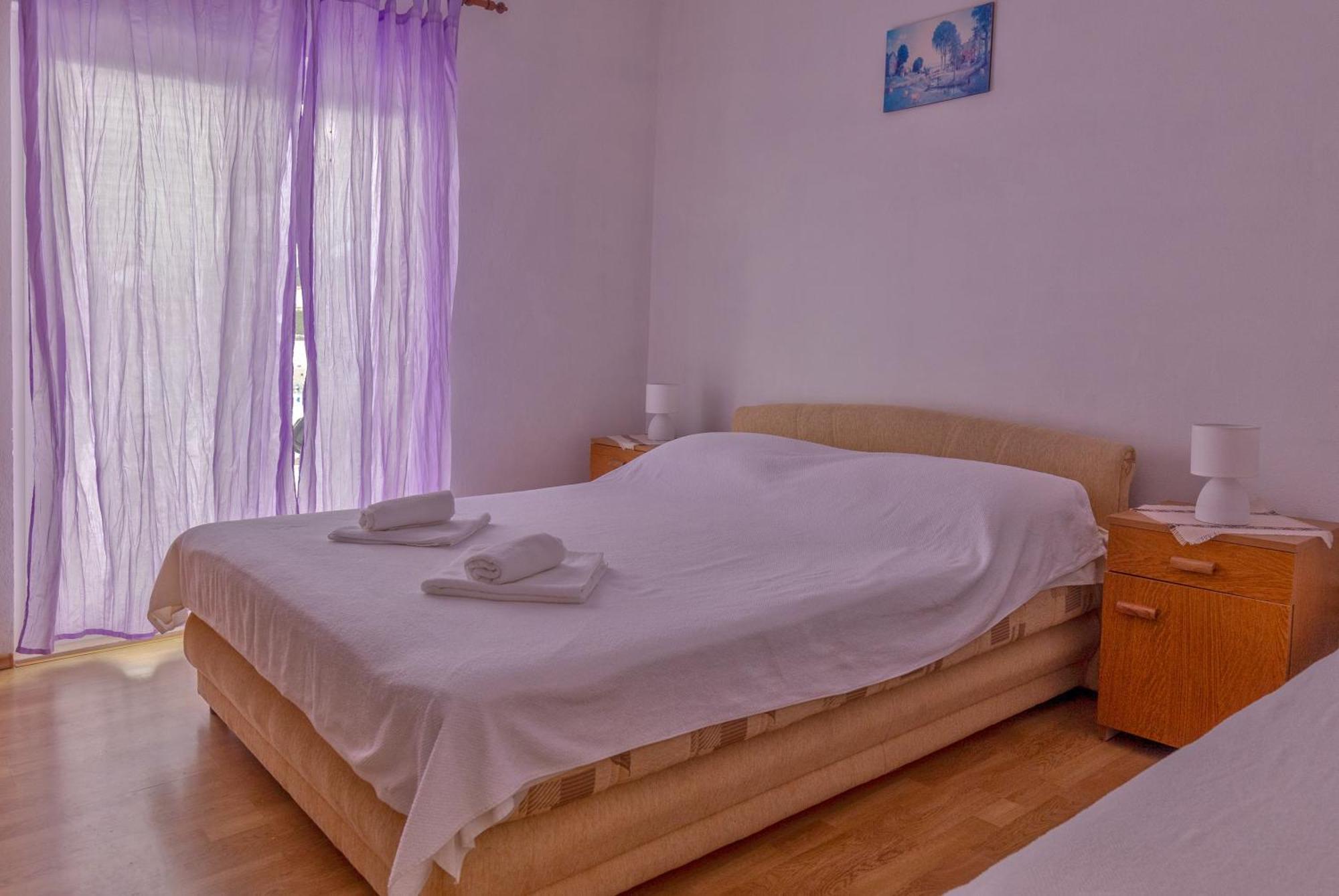 Apartments By The Sea Zuronja, Peljesac - 10137 Brijesta Экстерьер фото